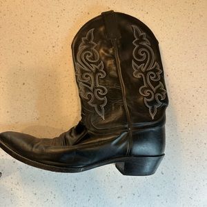 Vintage Black Justin Cowboy Boots